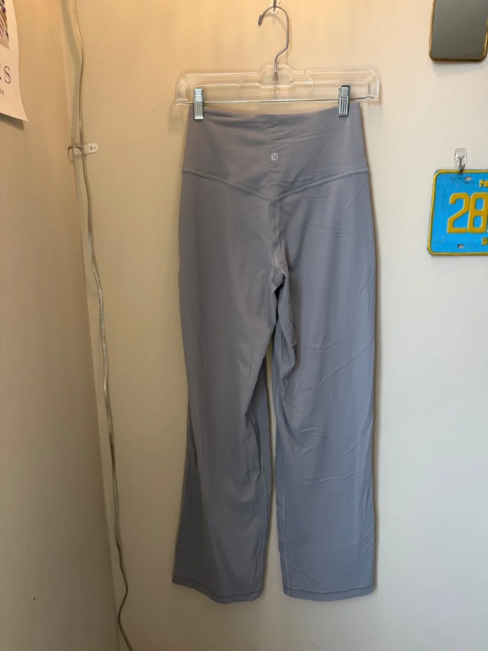 lululemon Wide Leg Aligns with Pockets